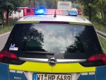 Zeugen der Unfallflucht bitte bei der Polizei in Frankenberg melden.