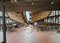 In Kassel stürzte am 6. November 2023 ein Kirchendach ein. 