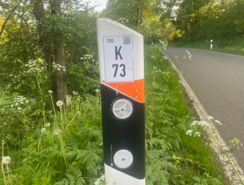 Am 26. Mai 2023 kam es zu zwei Motorradunfällen auf der Kreisstraße 73 in der Gemeinde Diemelsee. 