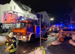 Die Briloner Feuerwehr hat am Montagabend (23. Januar 2023) einen 73-Jährigen aus seiner verrauchten Wohnung gerettet.