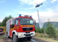 Die Feuerwehr Brilon führt am 22. April 2023 am Großen Kluskopf, im Bereich Schellhorn, eine große Waldbrandübung durch.