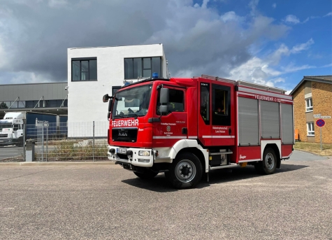 Ein gemeldeter Industriehallenbrand bei der Firma Stewecon in Mengeringhausen sorgte am Donnerstagnachmittag (21. Juli 2022) für einen Feuerwehreinsatz.