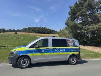 Kupferkabel im Wert von mehreren tausend Euro entwendet; Abtransport vermutlich mit weißem Sprinter.