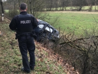 Am 6. Januar ereignete sich ein Unfall auf der Landesstraße zwischen Schreufa und Sachsenberg - der Fahrer wurde schwer verletzt