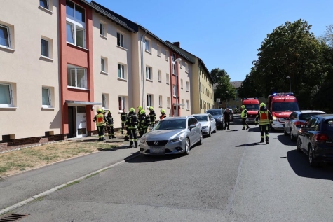 In einer Wohnung in der Berliner Straße in Korbach kam es am 14. August 2026 zu einer chemischen Reaktion zwischen zwei Reinigungsmitteln.