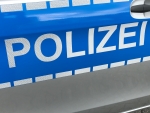 Die Polizei in Bad Wildungen sucht derzeit Zeugen, die angaben zu einer Fahrzeugladung machen können.