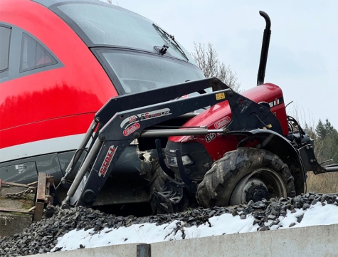 Am 4. April 2022 ereignete sich ein tödlicher Verkehrsunfall an einem unbeschrankten Bahnübergang bei Viermünden. 
