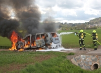 Zu einem Fahrzeugbrand wurden die Feuerwehr Lengefeld und die Korbacher Kernstadtwehr am 20. April 2024 alarmiert. 