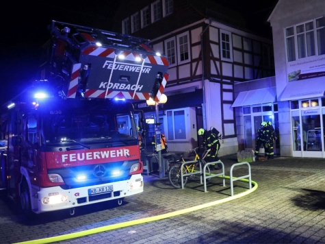 Kabelbrand in einer Küche - schnelles Handeln erforderlich