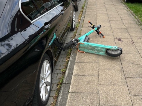 In der Straße Heeperholz kam es am 5. September 2026 zu einem Unfall mit einem E-Scooter.