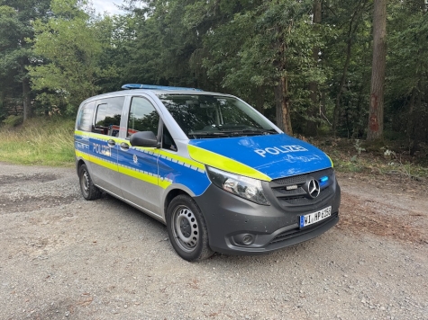 Ermittler vermuten einen Zusammenhang der drei Taten; Hinweise bitte an die Polizeistation Korbach unter Telefonnummer 05631-9710.