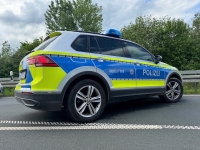 Am Edersee wurde ein PKW beschädigt. Die Polizei Bad Wildungen sucht Zeugen.