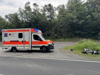 Der Hamburger Motorradfahrer musste ins Frankenberger Krankenhaus gefahren werden.