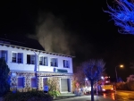 In der Forststraße rückten Feuerwehrleute am 12. April zum nächtlichen Löscheinsatz aus.