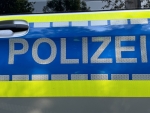 Polizeiermittlungen wegen Sachbeschädigung an Siloballen.