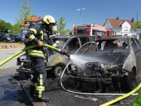 Brennende Fahrzeuge riefen am 29. Mai die Feuerwehr Korbach auf den Plan.