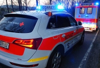 Polizei, Notarzt und eine RTW-Besatzung rückten am 17. Dezember 2023 in Richtung Gut Höhnscheid aus.