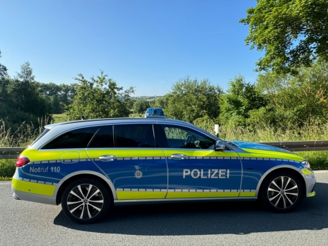 Am 17. September 2024 rückte die Bad Arolsen Polizei zur Landstraße aus - ein Unfall unter Alkoholeinwirkung musste aufgenommen werden.