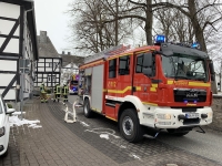 Unter Atemschutz wurde am 19. Februar 2026 der Keller mit Wärmebildkamera und Messgerät kontrolliert.