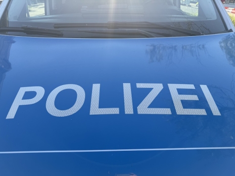 Die Polizei sucht Hinweise zum gestohlenen Alpaka: Das Tier hat weißes Fell und ist gechipt.