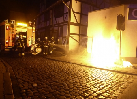 Die Kasseler Feuerwehr brachte das Feuer schnell unter Kontrolle.