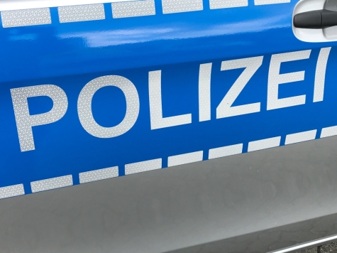 Die Beamten der Polizeistation Bad Arolsen suchen Zeugen einer Verkehrsunfallflucht, die sich am Montag (5. Juni 2023) in Wrexen ereignet hat.
