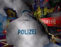 Feuerwehren aus Burgwald, eine Polizeistreife und ein Rettungsteam rückten am 15. Dezember nach Ernsthausen aus.