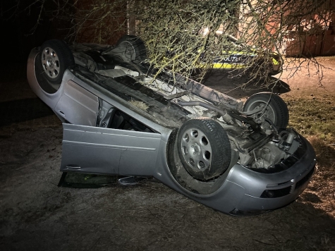 Der Fahrer war nach dem Unfall am 25. Dezember 2025 geflüchtet und hatte zuvor die Kennzeichen abmontiert.