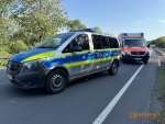 Eine Beifahrerin wurde bei dem Unfall am 8. August 2026 verletzt und ins Krankenhaus gebracht.