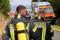 Bei einem Brand in einem Einfamilienhaus in Neuludwigsdorf ist am 19. August 2026 eine 56-jährige Frau ums Leben gekommen.