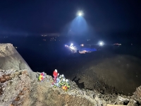 Die Einsatzstelle wurde großflächig ausgeleuchtet; die Drohne der Feuerwehr Haine unterstützte.