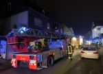  In der Briloner Innenstadt kam es am Montagabend (20. Februar 2023) gegen 19.20 Uhr zu einem Zimmerbrand, bei dem zwei Personen verletzt wurden.