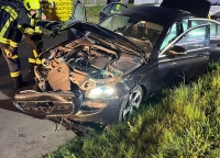 Ein Verkehrsunfall ereignete sich am 12. April 2024 in Korbach - es entstand hoher Sachschaden, verletzt wurde niemand.