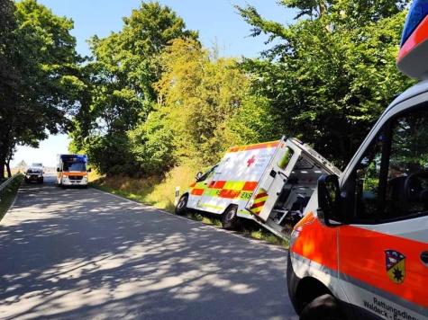 Am 18. August 2025 verunfallte ein RTW auf der Landesstraße 3077 zwischen Haina und Löhlbach.