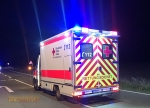 Mit einem RTW musste am 14. Dezember der Fahrer eines Holztransporters in ein Krankenhaus transportiert werden.