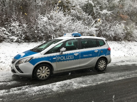 Schneeglätte führte am 31. Januar zu einem Alleinunfall im Hochsauerland.