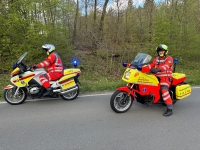 Der Rettungsdienst vom DRK und eine Motorradstaffel vom Promedica Rettungsdienst waren am Samstag im Einsatz.