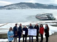 Die Personenschifffahrt Edersee GmbH & Co. Betriebs KG wird bei dem Bau  eines elektrisch betriebenen Fahrwagens unterstützt, der künftig einen barrierefreien Zu- gang zu den Fahrgastschiffen am Edersee ermöglichen wird – und erhält dafür 200.000 Euro  aus LEADER-Mitteln.