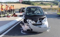Bei einem Unfall nahe Beverungen-Herstelle sind zwei Fahrzeuge erheblich beschädigt worden.