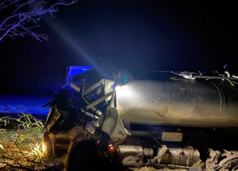 Ein Milchtransporter ist am 25. Februar 2022 von der Fahrbahn bei Gut Schaaken abgekommen - der Fahrer verstarb an der Unfallstelle.