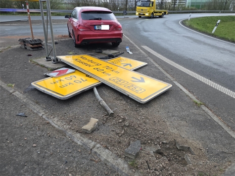 Am 13. April ereignete sich ein Unfall auf der Bundesstraße 252 kurz vor der Kreisstadt Korbach.