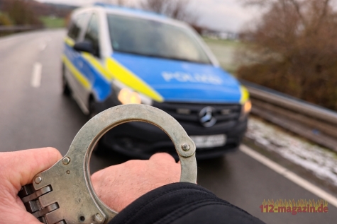Nach dem Handtaschenraub wurde ein 18-jähriger Tatverdächtiger festgenommen.