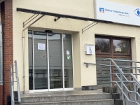 Am 22. Oktober 2025 drangen Unbekannte in eine SB-Filiale in Geismar ein und öffneten einen Geldautomaten gewaltsam.