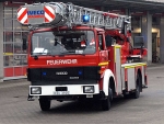 Die Feuerwehr rückte am 28. April 2025 aus um ein Feuer in Helsen zu löschen.