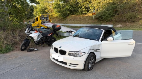 Auf der L 3081 am Wrexer Teich sind am 6. September 2026 eine KTM und ein BMW zusammengestoßen.