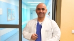 Oberarzt Hussein Aljouk erläutert die Möglichkeiten der gastroenterologischen Diagnostik und Behandlung.