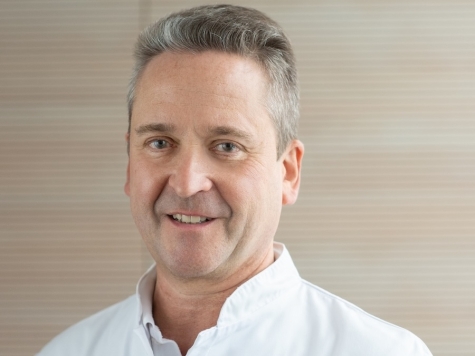 Kai Tammoscheit (Chefarzt Klinik für Hämatologie, interdisziplinäre Onkologie & Palliativmedizin im Korbacher Krankenhaus)