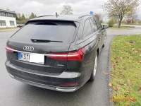 Die Polizei leitete am 21. Oktober 2026 nach dem Böllerwurf in der Salztorstraße eine Fahndung ein.