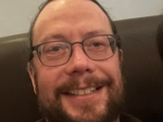 Zuletzt gesehen wurde der Mann am 27. August 2026 im Bereich der Ravensberger Straße.