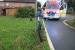 Auf einem Radweg zwischen Welda und Volkmarsen kollidierten am 4. September 2026 zwei Rennradfahrer frontal.